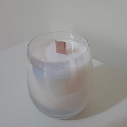 Serenus Spa Small cocosoy candle in a pearlised glass jar with white wax and a wooden wick.